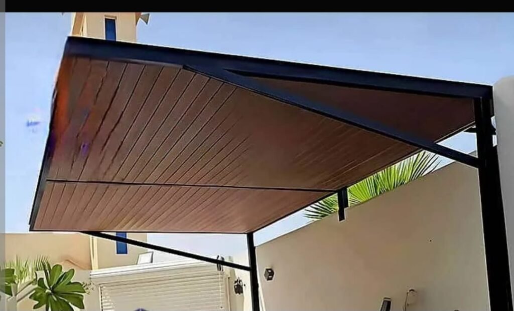 مظلات خشبيىة